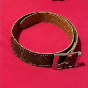 LV leather belt
